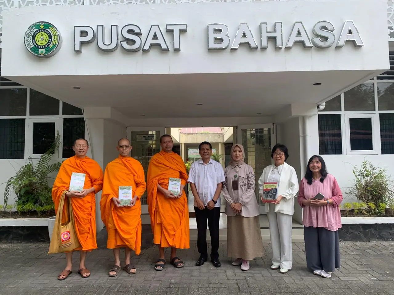 Kunjungan Peserta Program BIPA dari Thailand ke Pusat Bahasa USU